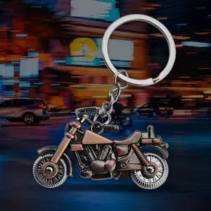 Simulation Cool Helmet Motorcycle Suit Keychain Metal Helmet Keychain Pendant Motorcycle Keychain