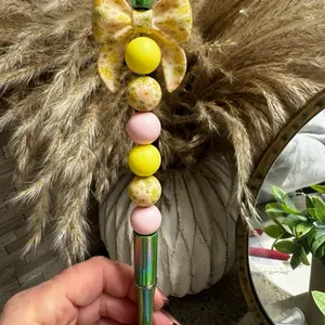 Beaded Pen with Colorful Beads and Bow Design for Stylish Writing