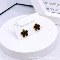 Five-flower Earrings Black