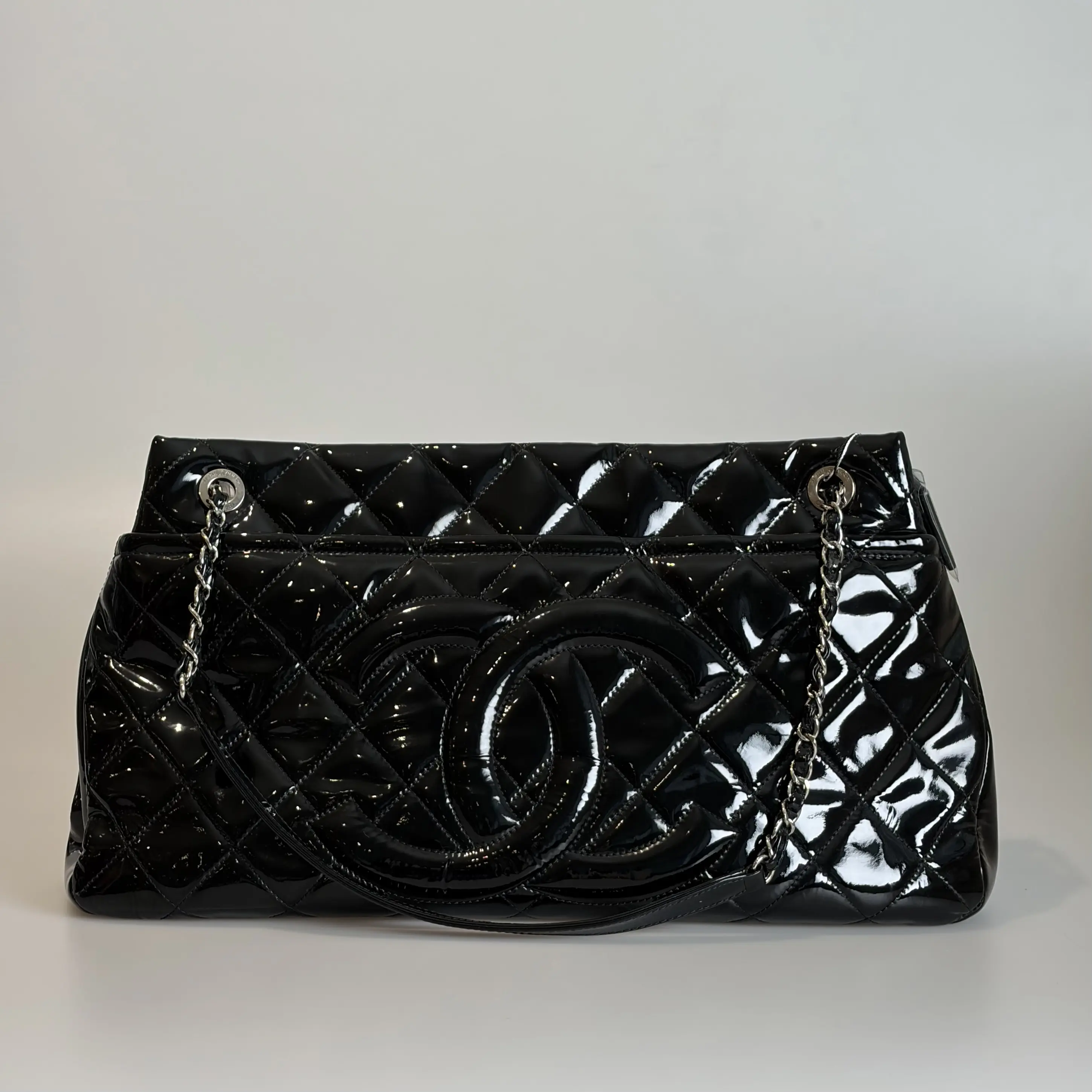 Pre-owned CHANEL Patent Leather Shoulder Bag Timeless Black 37395170 Sold As Is / Final Sale