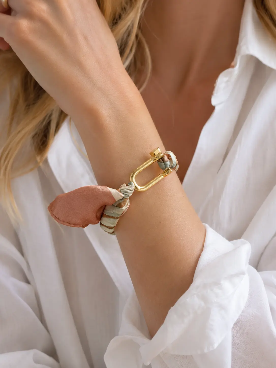 Horsebit Scarf Bangle Bracelet