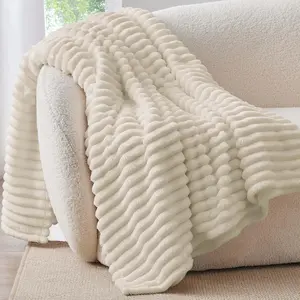 1pc Home Fleece Blanket For Couch, Ultra-Soft Lightweight, Luxury Cozy Warm Blanket For Bed, Sofa, And Couch，Valentine’s Day gift