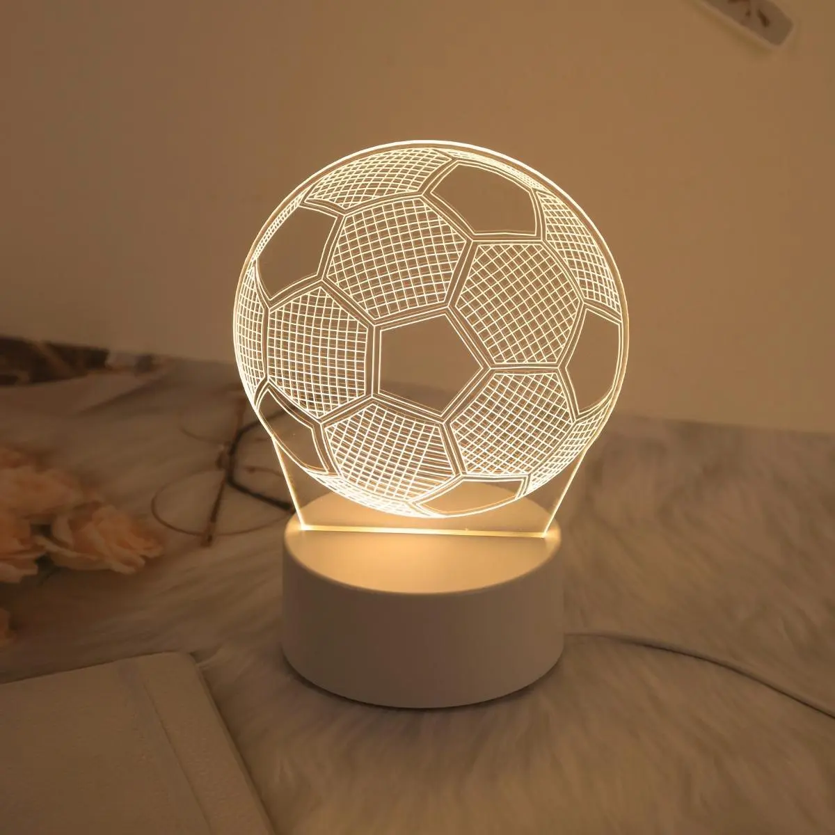 3D Soccer Ball Design Night Light, USB Powered Table Lamp, Novelty Lighting, Home Decor Light for Home Bedroom Living Room, Perfect Gift Idea