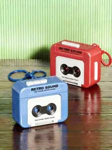 Mini Vintage Tape Recorder Keychain, Fun Music Box Ornament, Recordable Holiday Gift, Retro Style Keyring, Cassette Tape Recording Keychain, 1 Piece Per Pack