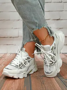 Women's Fashionable Random Pattern Lace Up Low Top Sneakers, Casual Comfortable Breathable Sports Running Shoes, Female All-match Round Toe Chunky Sneakers for Daily Wear, Athletic Running Shoes