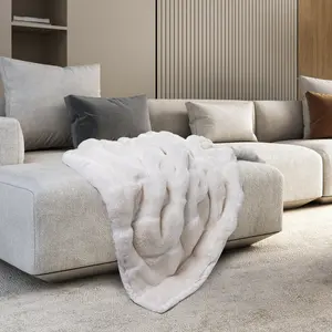 The Hearthside Faux Fur Throw - Winter Cream