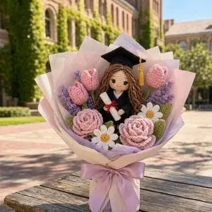 Crochet Graduation Bouquet, Handmade Grad Doll Flower Bouquet, Class of 2026 Graduation Gift for Her, College Graduate Gift