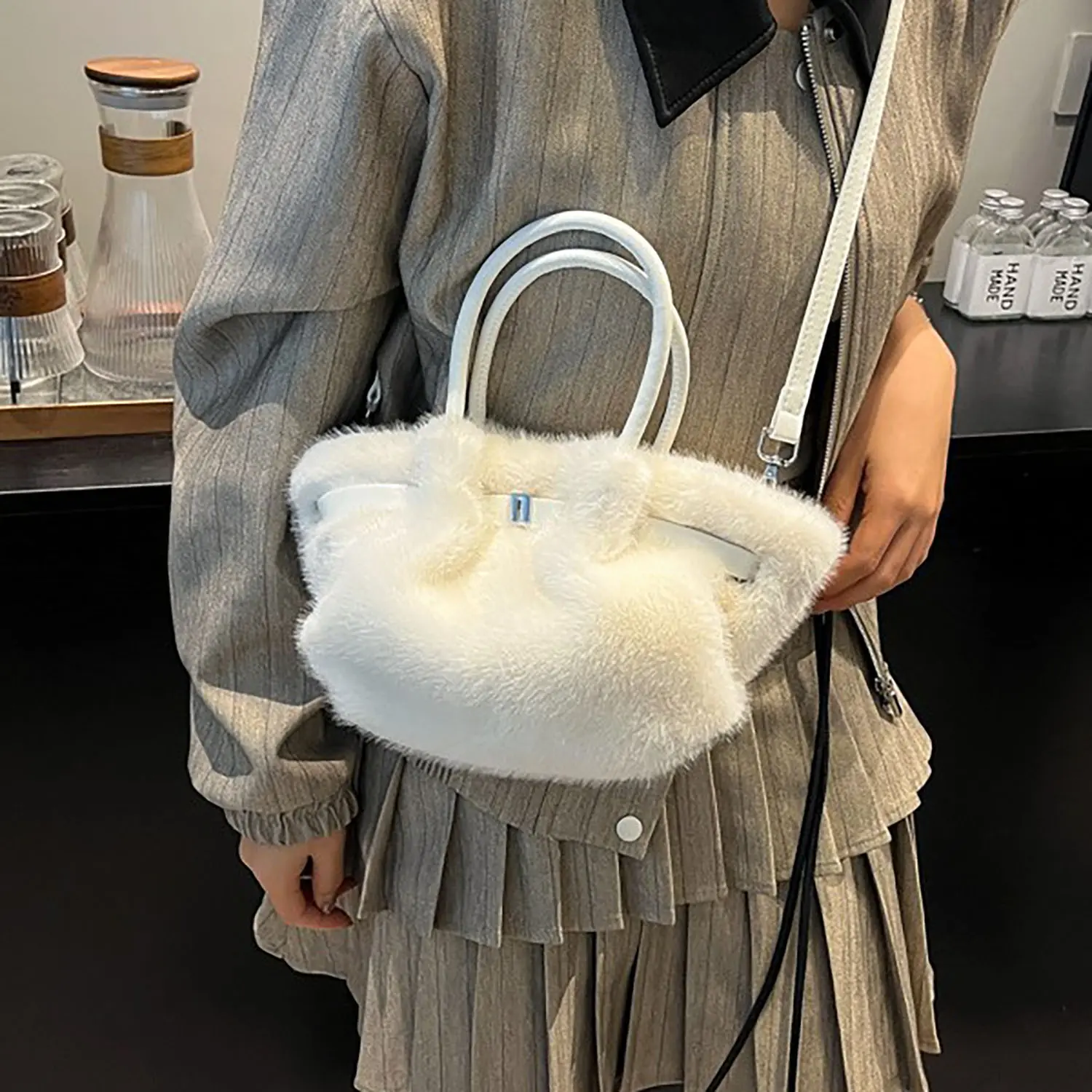 Women's Plush Bucket Bag, Commuter Fashion Trend Fall Winter New