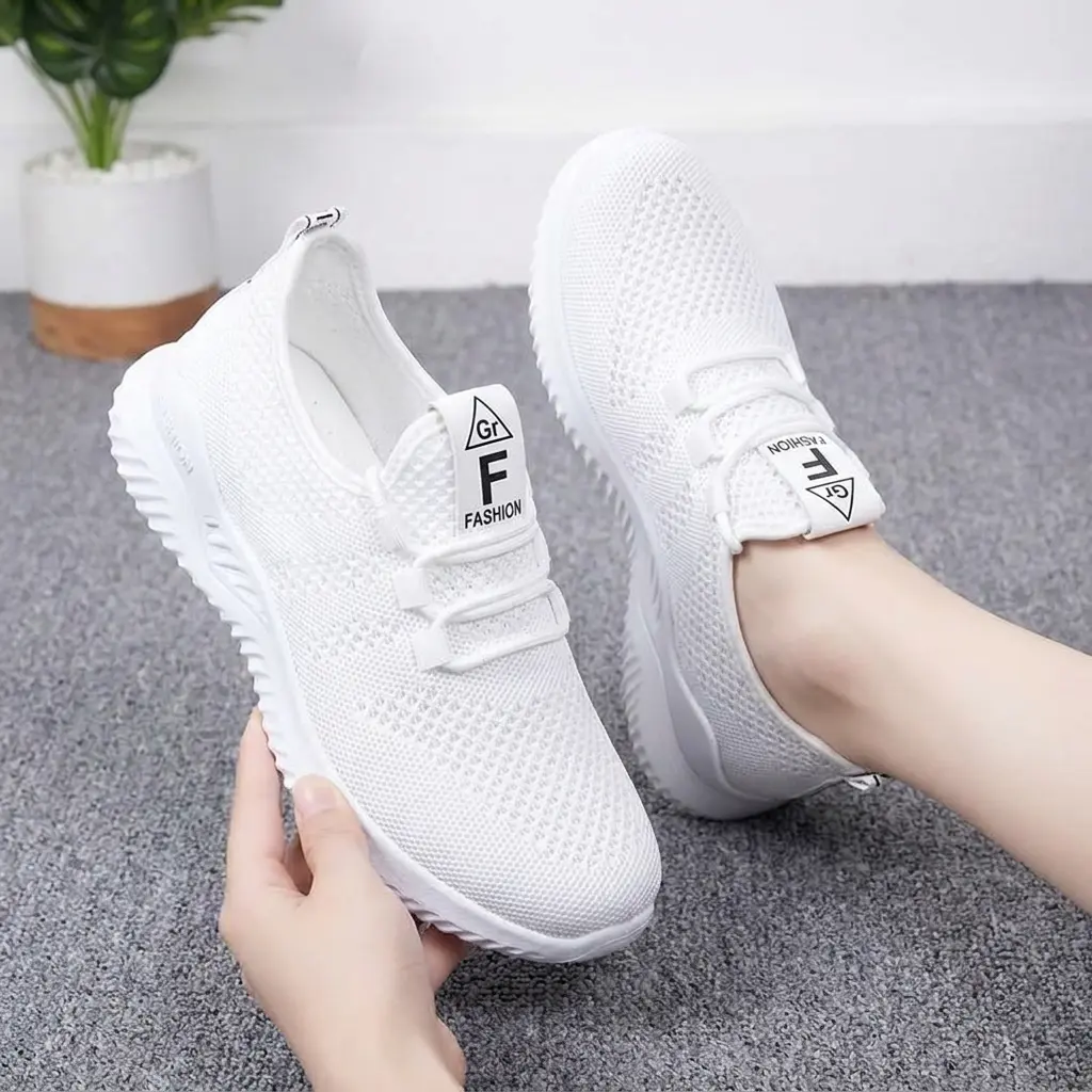 Unisex Breathable Knit Slip-On Sneakers – Lightweight Retro Casual Shoes with Soft EVA Sole, Comfortable Walking Shoes for Men & Women, All-Season Everyday Wear Footwear Rubber