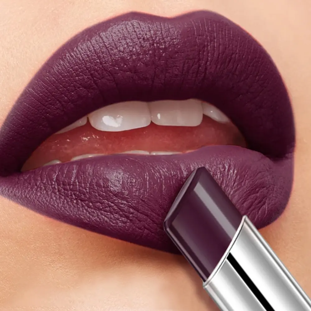 Huasurv Matte Lipstick, Soft Foggy Finish, Moisturizing Smooth Long-Lasting, Versatile for Daily Commute, Parties, Gift for Girlfriend