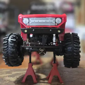 1:18/1:24 Lifting Jack (4PCS) RC Car Decorations