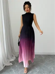 Women's Gradient Round Neck Sleeveless Pleated Long Dress, Fashionable Elegance, Perfect for Summer, Casual Daily Wear, Vacation