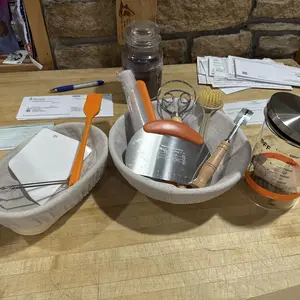 Product Review of Banneton Bread Proofing Basket Set,10 Inch Round & 9 Oval Sourdough Bread Baking Supplies With Linen Liner - Sourdough Starter Kit Silicone Pot from K**l