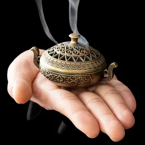 Antique Style Incense Burner with Intricate Carvings, Hollow Three-Legged Home Indoor Decor, Desktop Ornament for Living Room, Fragrance, Aroma, Bakhoor Burner