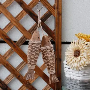 Wooden Fish Decor Hanging Wood Fish Decorations for Wall, Rustic Nautical Fish Decor Beach Theme Home Decoration Fish Sculpture Home Decor for Bathroom Bedroom Lake House Decoration Gift Set Decorative Hand Door Lightweight Ornaments Hangable