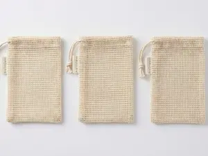 3-Pack Exfoliating Soap Holder (Exfoliates your body while storing your soap)