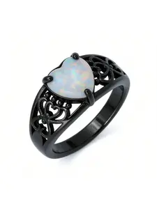 Mysterious Heart Opal Ring,Black Exquisite Lace Filigree Band with Iridescent Gemstone,Enchanting Dark Academia Jewelry Gift