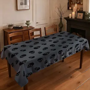 JIT+1pcs 2D flat printed tablecloth  Gothic Skull Pattern Tablecloth, Spooky Halloween Themed Table Cover, Dark Style Decorative Table Mat for Dining Room Party Decor