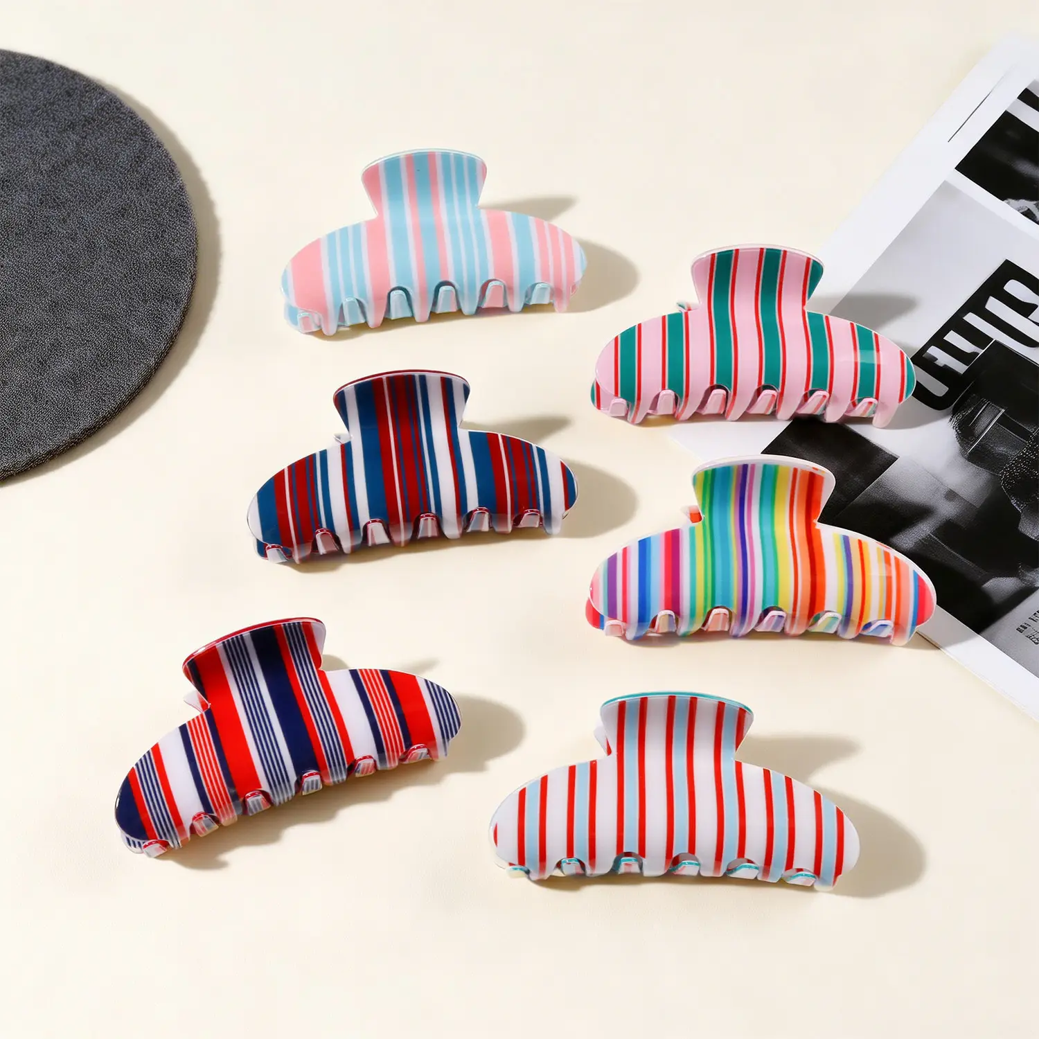 7 Pack Colorful Vertical Stripe Hair Claw Clips, Assorted Pastel & Retro Striped Acrylic Jaw Clips, Non Slip Hair Catchers for Long Thick Hair Daily Hairstyling
