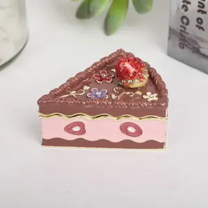 Wedding Gift Enamel Paint Sandwich Strawberry Cheese Cake Decorative Box, Creative Desktop Ornament, Small Jewelry Storage Box