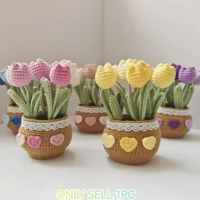 100%Handmade Crochet Tulip Potted Plant, Yarn DIY Finished Artificial Flower Bouquet, Creative Crocheted Homemade Gift, Home Decoration Gift, Artificial Decorative Flowers
