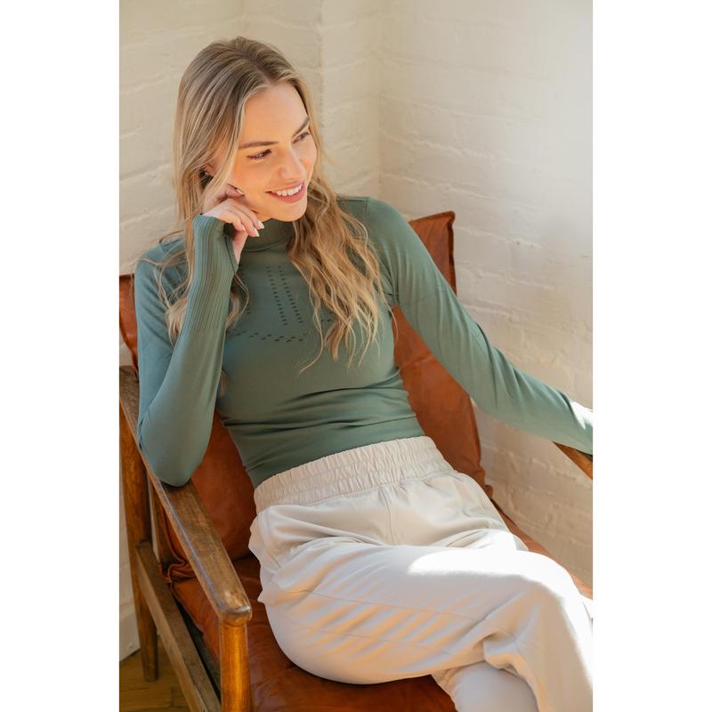 Seamless Long Sleeve Top