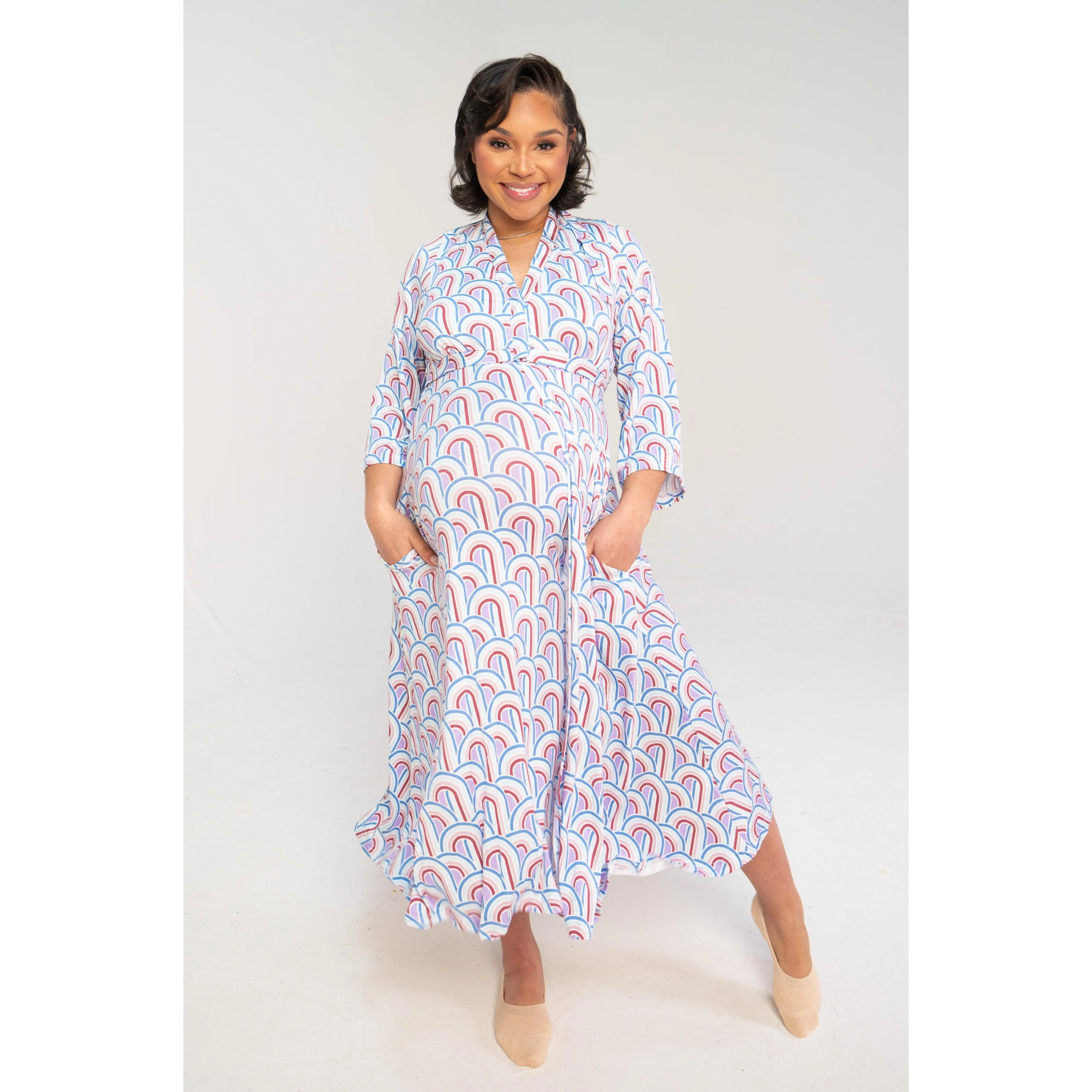 Lila Labor & Postpartum Gown in Rainbow