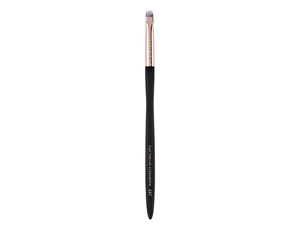 Artistry Series | Flat Precise Eyeshadow Brush