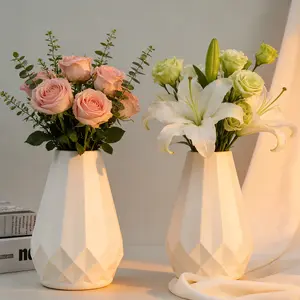 Modern Minimalist White Diamond Plastic Vase Living Room Dining Table Decoration Ornaments Dried Flowers Fresh Flower Arrangement