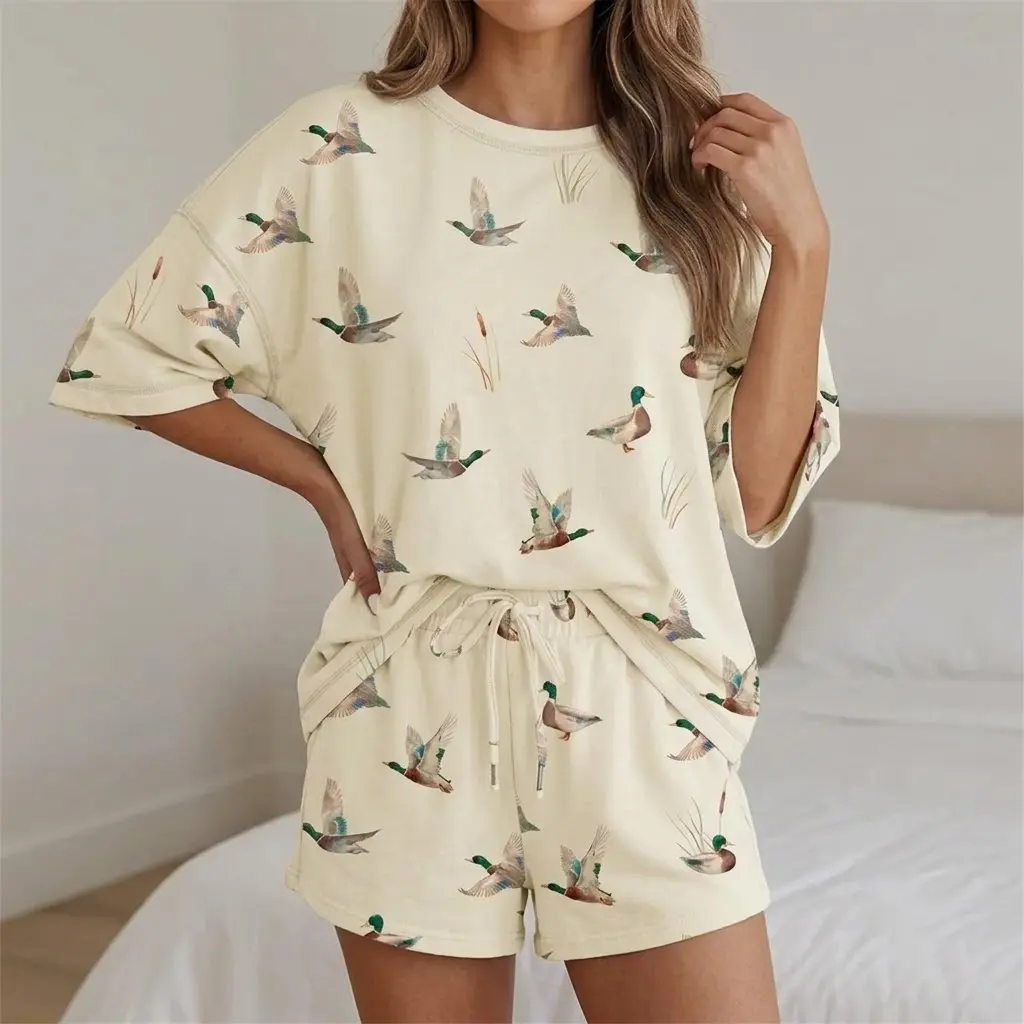 Phefee Women's Cute Duck Print 2-Piece Loungewear Set - Oversized Short Sleeves T-Shirt, High-Waisted Pocket Shorts, Animal Design Casual Sleepwear