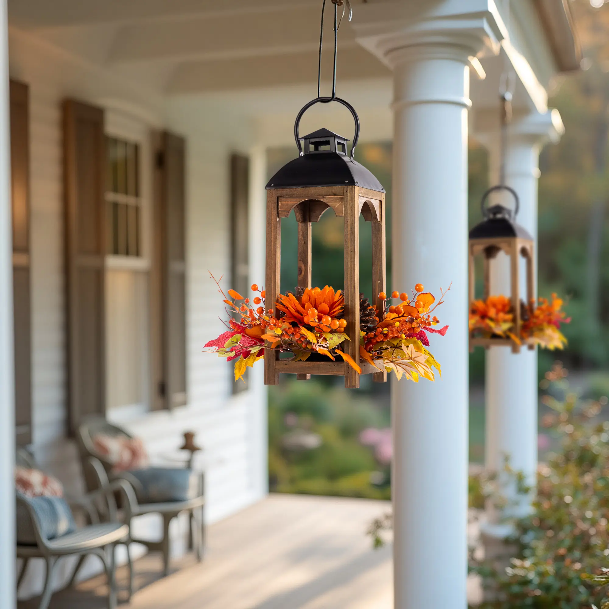 Glitzhome 20"H Wooden Lantern Centerpiece with Fall Sunflowers, Pinecones, Berries - Hanging Metal Decor Ornaments for Home Decor