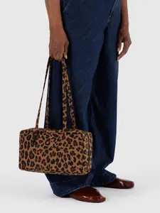 Cute Shoulder Clutch Bag with Charismatic Keychain, Perfect for Shopping, Outdoor Travel, Daily Wear, Large Size, Nylon Material