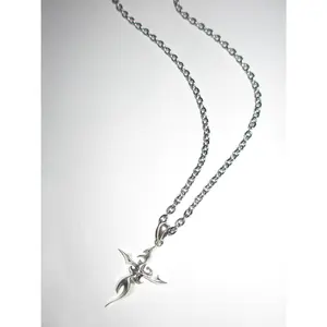 THE SELMA CROSS CHAIN