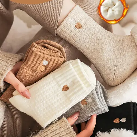 5/10 Pairs Ladies Thickened Thermal Fitted Mid-Calf Socks, Warm Socks, Heart Embroidery, Casual Comfortable Socks for Home and Outdoor Wear, Suitable for Autumn and Winter, Ideal Gifts