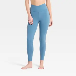 Women's Everyday Soft Ultra High-Rise Crossover 7/8 Leggings - All in MotionSteel Blue S