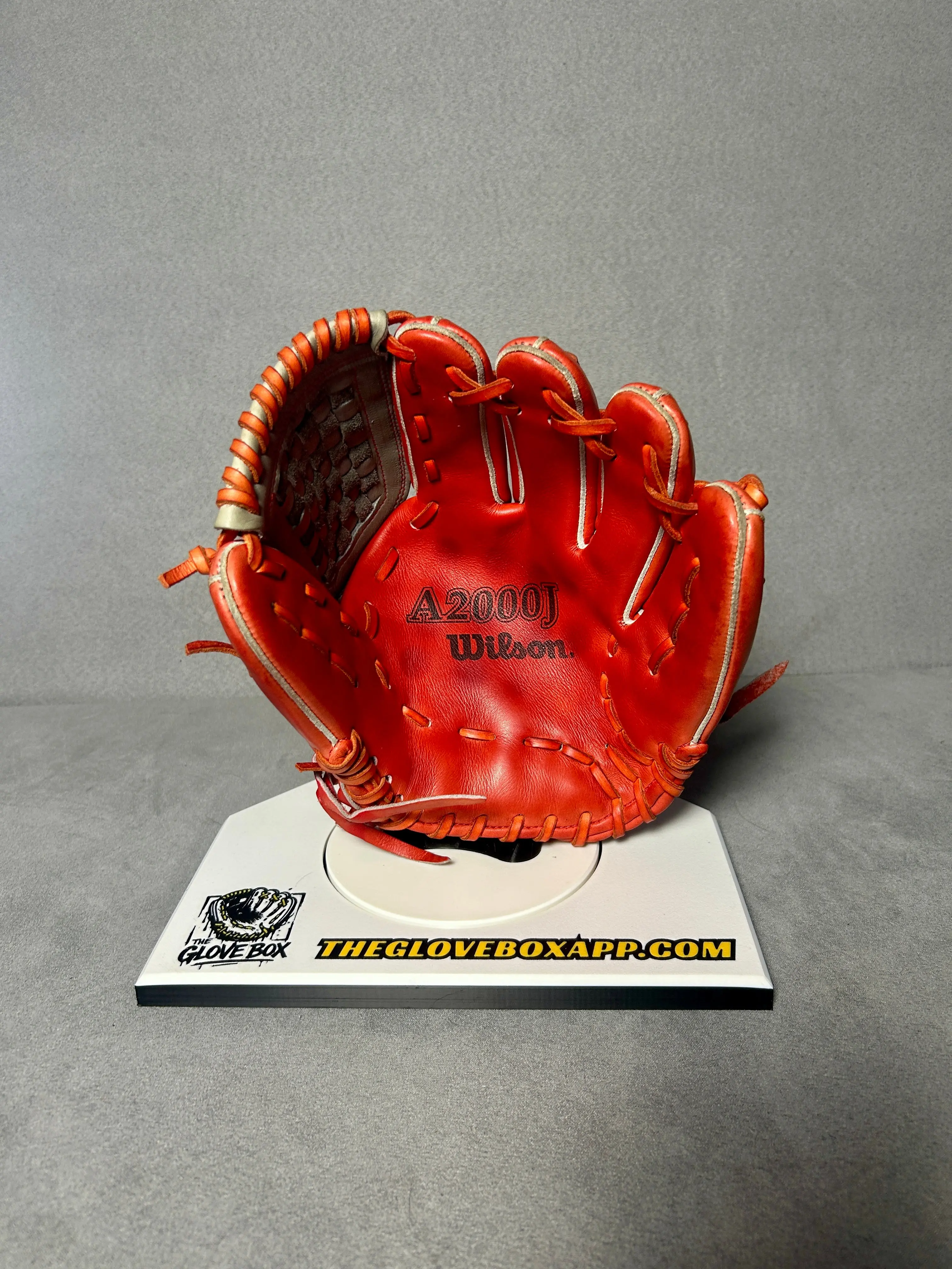 Wilson Pro Staff A2000J — Rare Japan-Made Baseball Glove (Pre-Owned, Never Used)