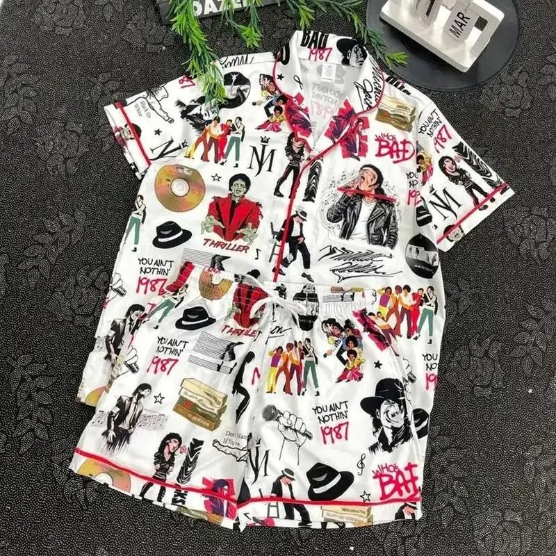 Vintage Music Style Satin Pajama Set, Retro Pop Sleepwear, Comfortable Short Sleeve Lounge Set for Adults & Kids