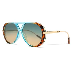 Retro Gold Aviator Sunglasses for Women Men 2025 Metal Oversized 70s Aviators Leopard Print Sun Glasses Unisex Elegant Design