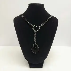 Edgy Punk Slip Chain Necklace, Heart O-Ring and Heart Lock & Key Design, AdjustableChain for Women & Men, Perfect for Daily Wear, Alternative Fashion Accessory,Versatile Necklace for Casual Outfits