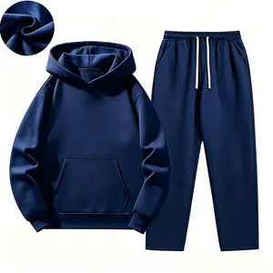 Men's solid color two-piece tracksuit, featuring a loose-fitting casual hoodie paired with drawstring trousers, made of thick fabric, suitable for spring, autumn, and winter, an essential everyday item.