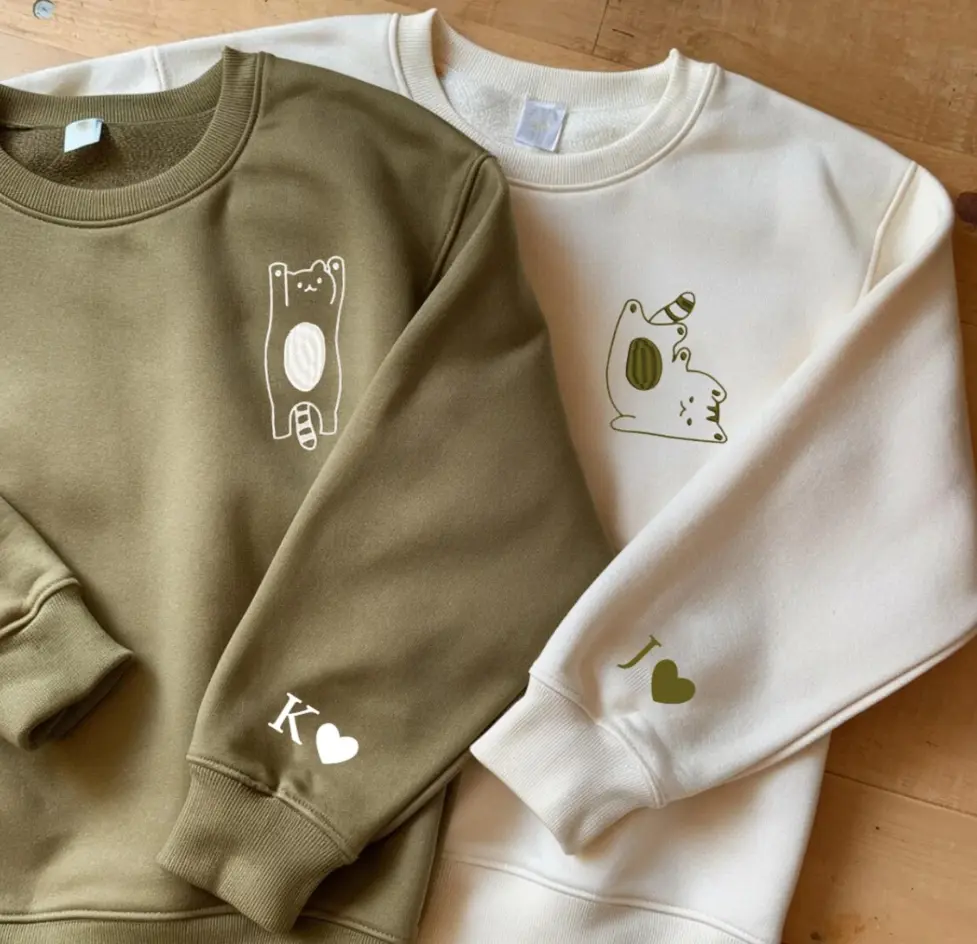 Cute Embroidered Bear Couple Sweatshirt - Personalized Initial Sleeve Matching Crewneck, Custom Name Heart Pullover Sweater for Anniversary Gift