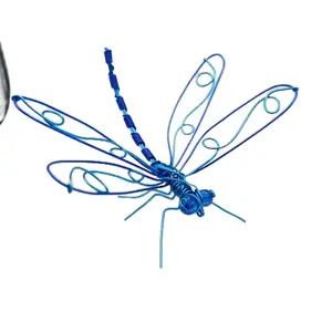 Dragonfly wire sculpture Dragonfly wire sculpture