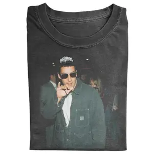 Adam Sandler Vintage Graphic Tee, Retro Cool Actor Shirt, 90s Throwback Graphic Tee, Funny Movie Star T-Shirt, Vintage 90's Movie Tee, Top Streetwear Womenswear, Gift For Men Women, Trending T-shirt