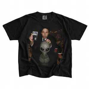 Funny ALIENS AND THE FBI T-Shirt - Horror Characters Tee, Horror Movie Graphic Shirt - Unisex Vintage Graphic Tees Y2k Womenswear Top