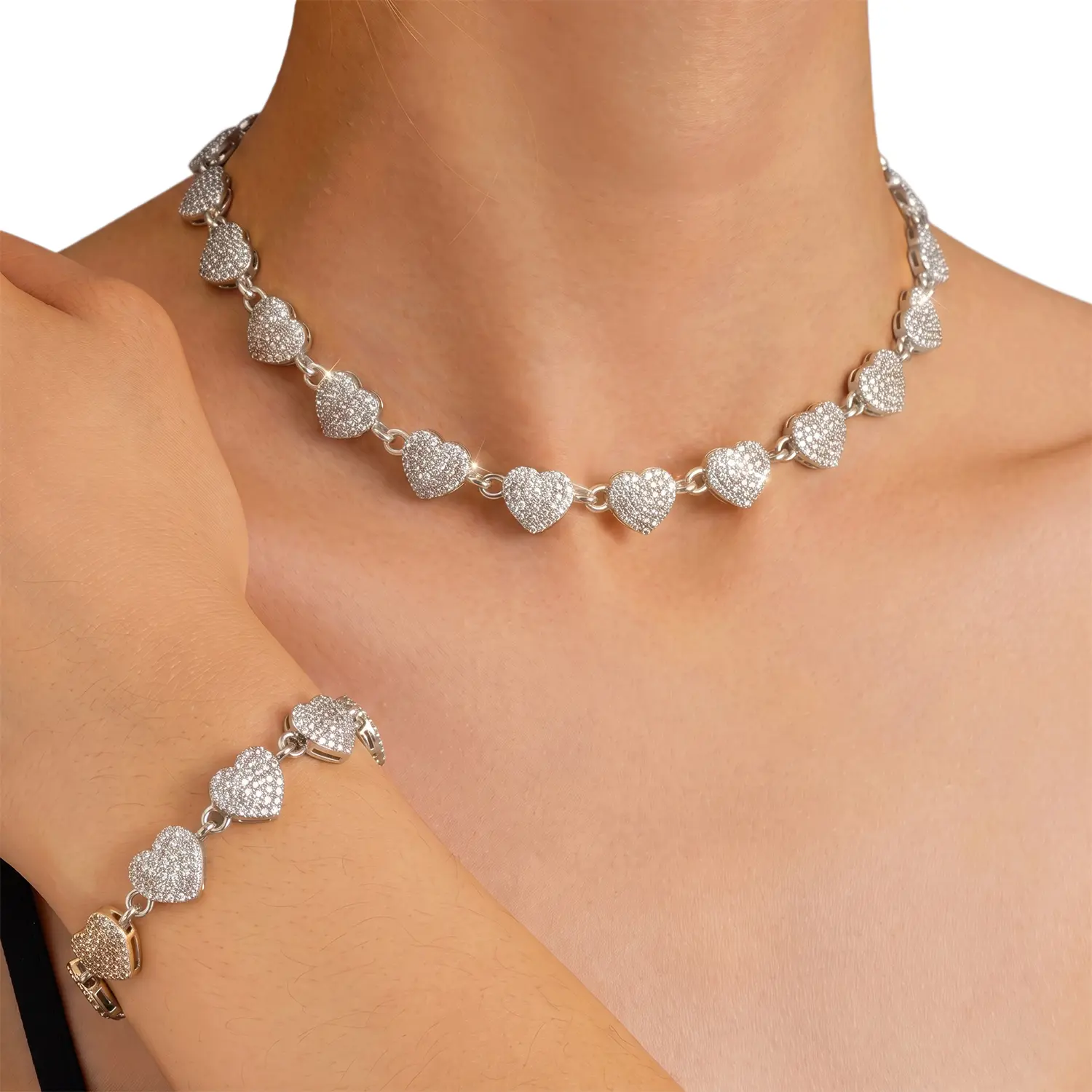 2PCS Heart Cuban Link Chain Necklace Set for Women, Hip Hop Choker Jewelry Set, Layered Statement Necklace with Trendy Design, Fashion Accessories for Valentine's Day, Birthday, Party & Everyday Wear
