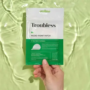 TROUBLESS CLEAR PATCH