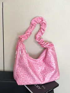 1pc Leisure-chic leopard print design Casual Commuter Bag perfect for daily commutes, shopping trips, and casual outings. Durable, versatile, and a must-have women's shoulder bag that makes an ideal gift. Handbag Shoulder Purse