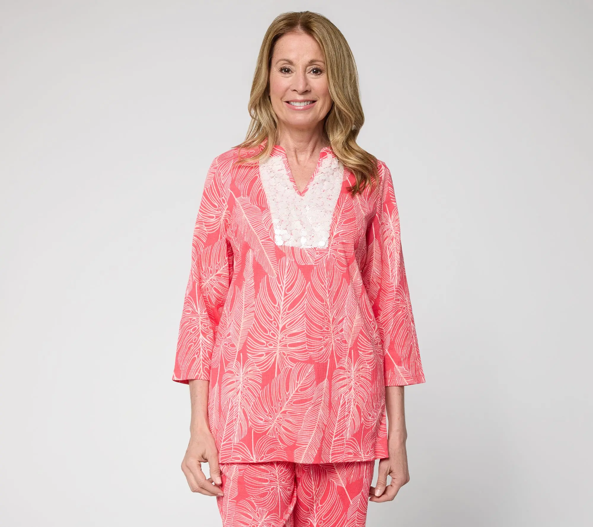Belle by Kim Gravel Petite Packabelle Slay the Vacay Split V Tunic