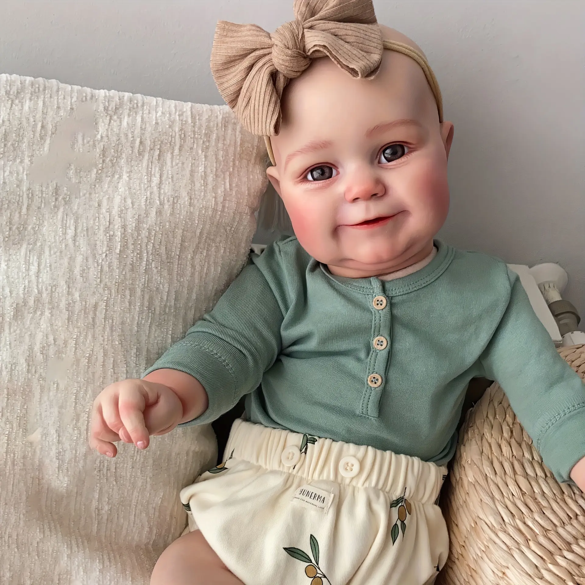 TERABITHIA 24inch Real Baby Size Lifelike Smiling Silicone Vinyl Limbs Reborn Baby Doll, Soft Body Lifelike Newborn Walking Girl Doll, Feels Real