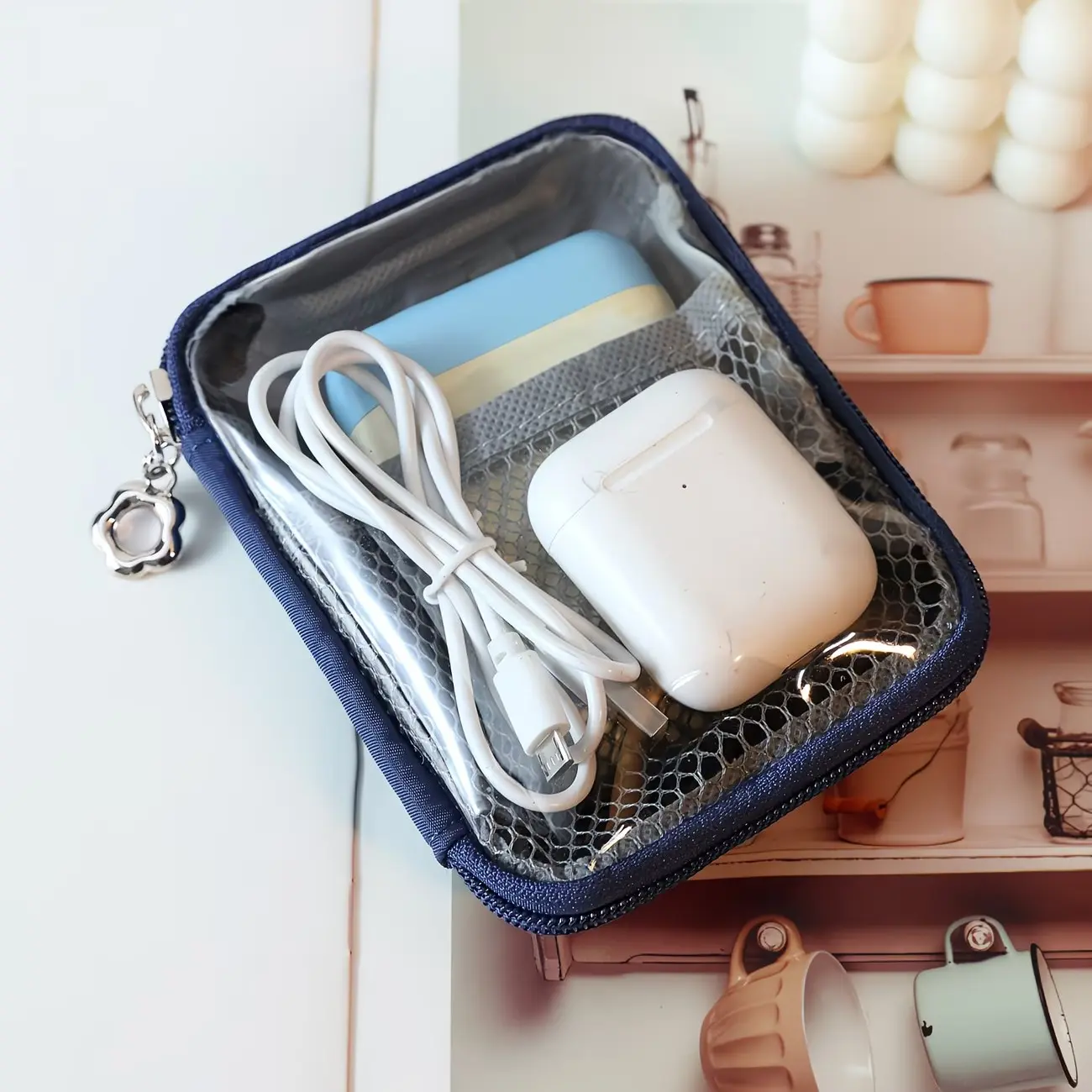 Portable Mini Travel Makeup Bag, Transparent Large Capacity Cosmetic Pouch, Small Storage Bag for Coins Lipstick Data Cable, Makeup Organizer Pouch, Clear Cosmetic Bag, Transparent Vanity Bag, Cosmetic Travel Bags